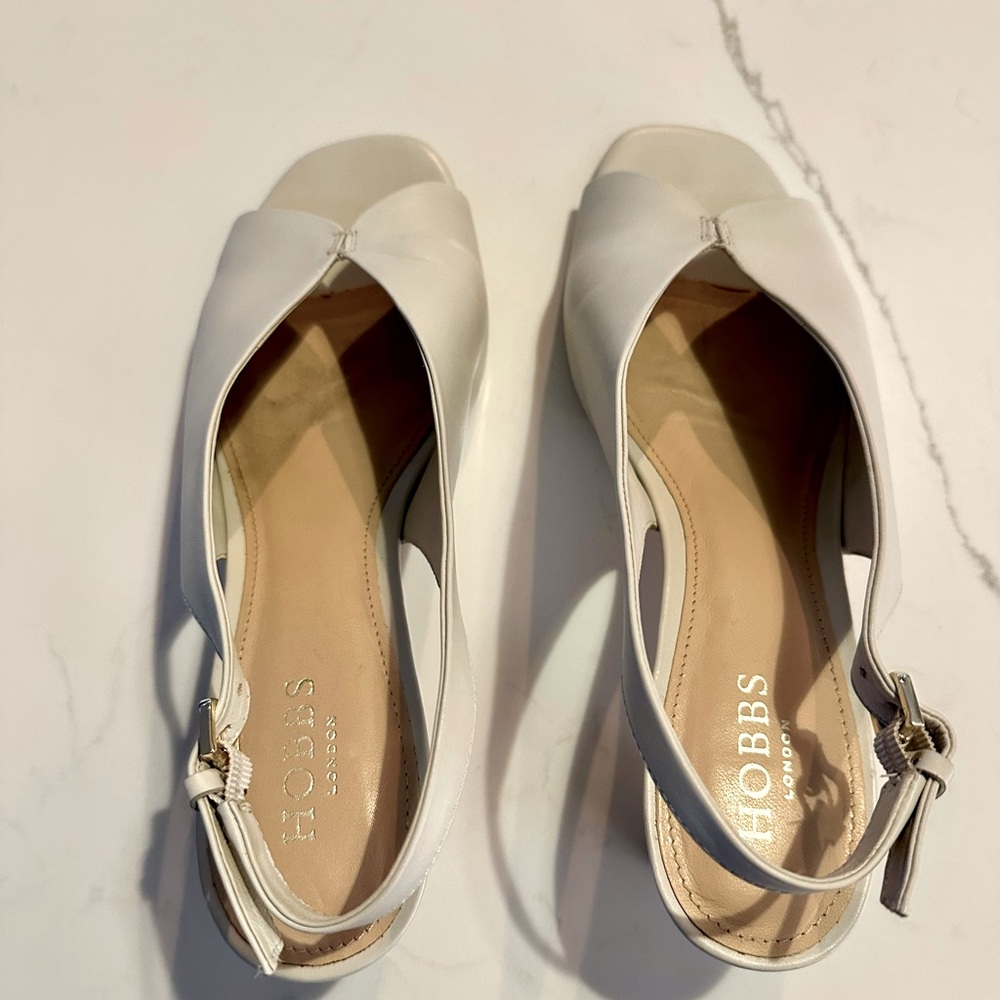 Sarah Sandal from Hobbs London in Ivory Leather, complete with the original box.